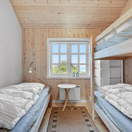 Prázdninový dům Three-bedroom In Knebel