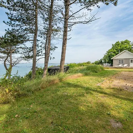 Vakantiehuis Three-bedroom In