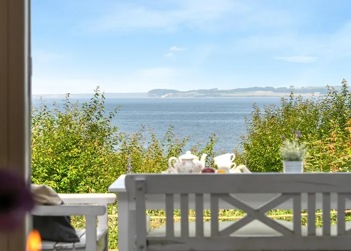 Holiday home Three-bedroom In